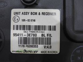 KIA Sorento Door central lock control unit/module 95411-3E780