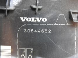 Volvo V70 Coperchio scatola dei fusibili 30644652