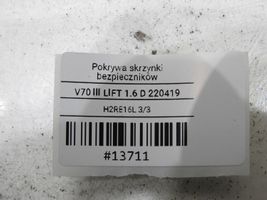 Volvo V70 Deckel Sicherungskasten 30644652