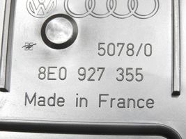 Audi A4 S4 B7 8E 8H Scatola di montaggio relè 