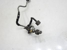 Peugeot 407 Tuyau d'alimentation conduite de carburant 