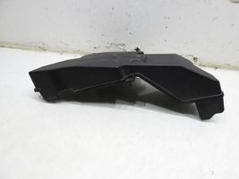 Peugeot 407 Tapa de caja de fusibles 9686732180