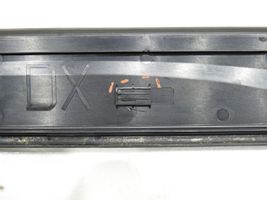 BMW 3 E90 E91 Etuoven kynnyksen suojalista 773060280