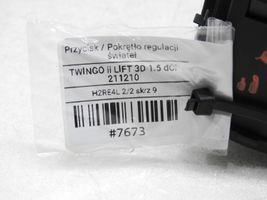 Renault Twingo II Interruptor de luz 8200095495D