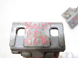 Volvo S60 Front door hinge set 