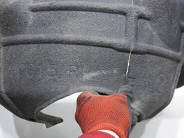 Mazda 5 Rivestimento paraspruzzi parafango posteriore 
