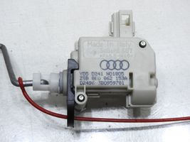 Audi A4 S4 B7 8E 8H Fuel tank cap lock 8E0862152A