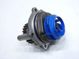 Volkswagen Golf V Water pump VKPC81220