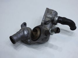 Opel Vectra C Boîtier de thermostat 