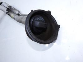 Volvo V70 Tubo e bocchettone per riempimento serbatoio del carburante 