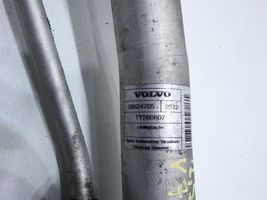 Volvo V70 Наливная труба топливного бака 