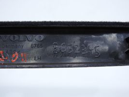 Volvo V70 Etuoven lista (muoto) 8652345