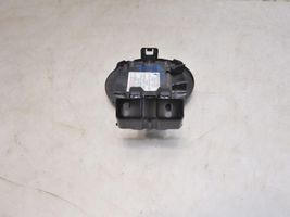 Mitsubishi Lancer X Sportello del serbatoio del carburante 1711A039