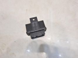 Peugeot 607 Polttoainepumpun rele 240107