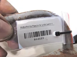 Subaru Outback Polttoainesäiliön täyttöaukon suukappale 