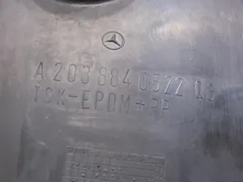 Mercedes-Benz C AMG W203 Nadkole przednie A2038840522