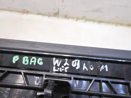 Mercedes-Benz C AMG W203 Podpora mocowania półki bagażnika 2036908825