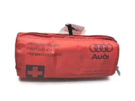 Audi A3 S3 8P Trousse de premiers secours 