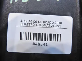 Audi A6 Allroad C6 Moulure de porte avant 