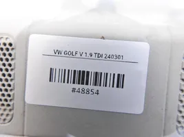 Volkswagen Golf V Apgaismošanas konsoles dekoratīvā apdare 1K0867489C