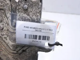Ford Mondeo MK IV Konepellin lukituksen vastakappale 
