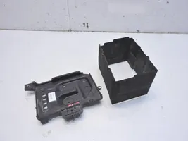 KIA Ceed Vassoio scatola della batteria 37150-2H000