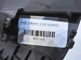 Opel Corsa D Element deski rozdzielczej / dół 13196699