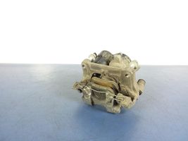 Ford Focus Pinza del freno posteriore JX61-2D252-B