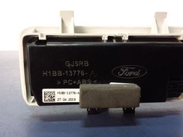 Ford Fiesta Éclairage de coffre H1BB-13776-AB