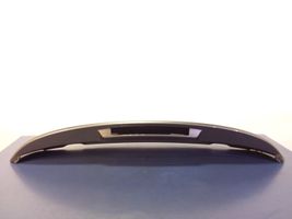 Renault Clio I Spoiler del portellone lunotto posteriore T0000112992