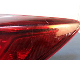 Mazda 3 II Задний фонарь в кузове D8R27 9646972280