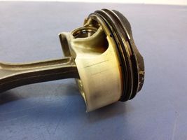 BMW 5 G30 G31 Piston 