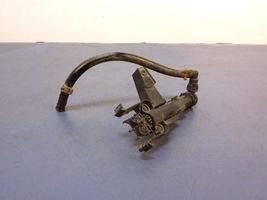 Opel Antara Pompe de lave-glace de pare-brise 