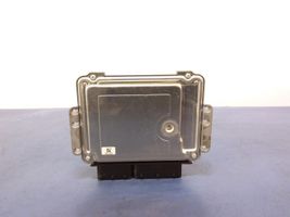 Honda CR-V Motora vadības bloka ECU 0281013635