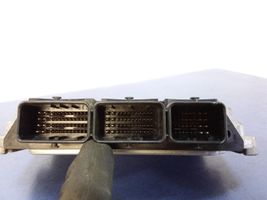 Renault Trafic II (X83) Komputer / Sterownik ECU silnika 0281017065