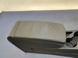 Volkswagen PASSAT CC Armrest 