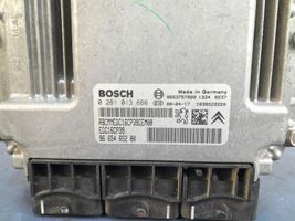 Citroen C-Crosser Centralina/modulo motore ECU 9663757980