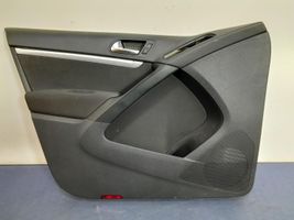 Volkswagen Tiguan Set di rivestimento del pannello della portiera 