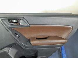 Subaru Forester SJ Kit garniture de panneaux intérieur de porte 