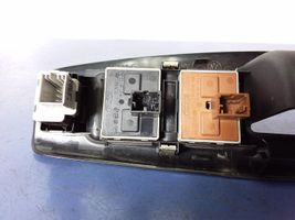 Volkswagen Polo Interruttore di controllo dell’alzacristalli elettrico 6Q1867171F