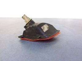 Nissan Micra Indicatore di direzione anteriore 89027935