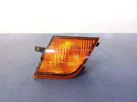 Nissan Micra Indicatore di direzione anteriore 89027935