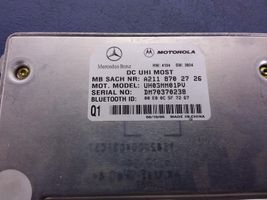 Mercedes-Benz SLK R171 Äänikomentojen ohjainlaite A2118702726