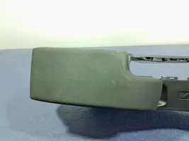 Renault Megane III Center console 01