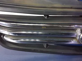 KIA Rio Grille de calandre avant 86361-1G071