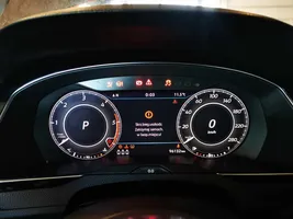 Volkswagen Arteon Спидометр (приборный щиток) 3G0920791C