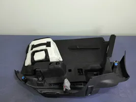 Citroen C4 II Takaluukun alaosan verhoilusarja 9687477177