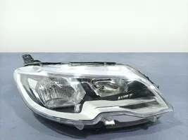 Peugeot 301 Lampa przednia 01