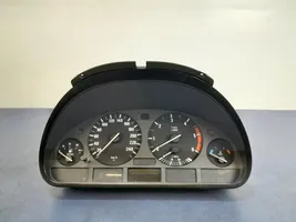 BMW 5 E39 Compteur de vitesse tableau de bord 6907018