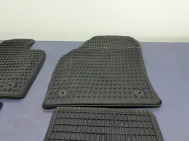 Skoda Kodiaq Rivestimento pavimento anteriore 01